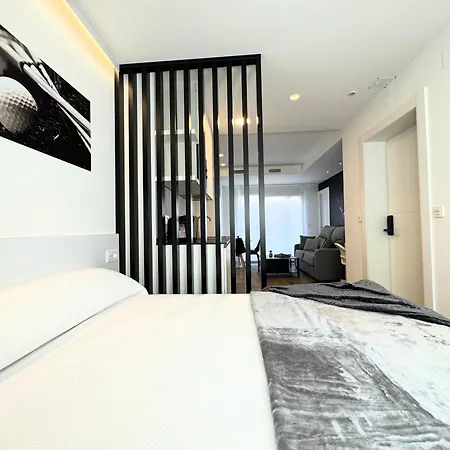 Apartamentos Turisticos Identia Sport León Exterior foto
